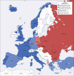 https://upload.wikimedia.org/wikipedia/commons/0/02/Cold_war_europe_military_alliances_map_en.png